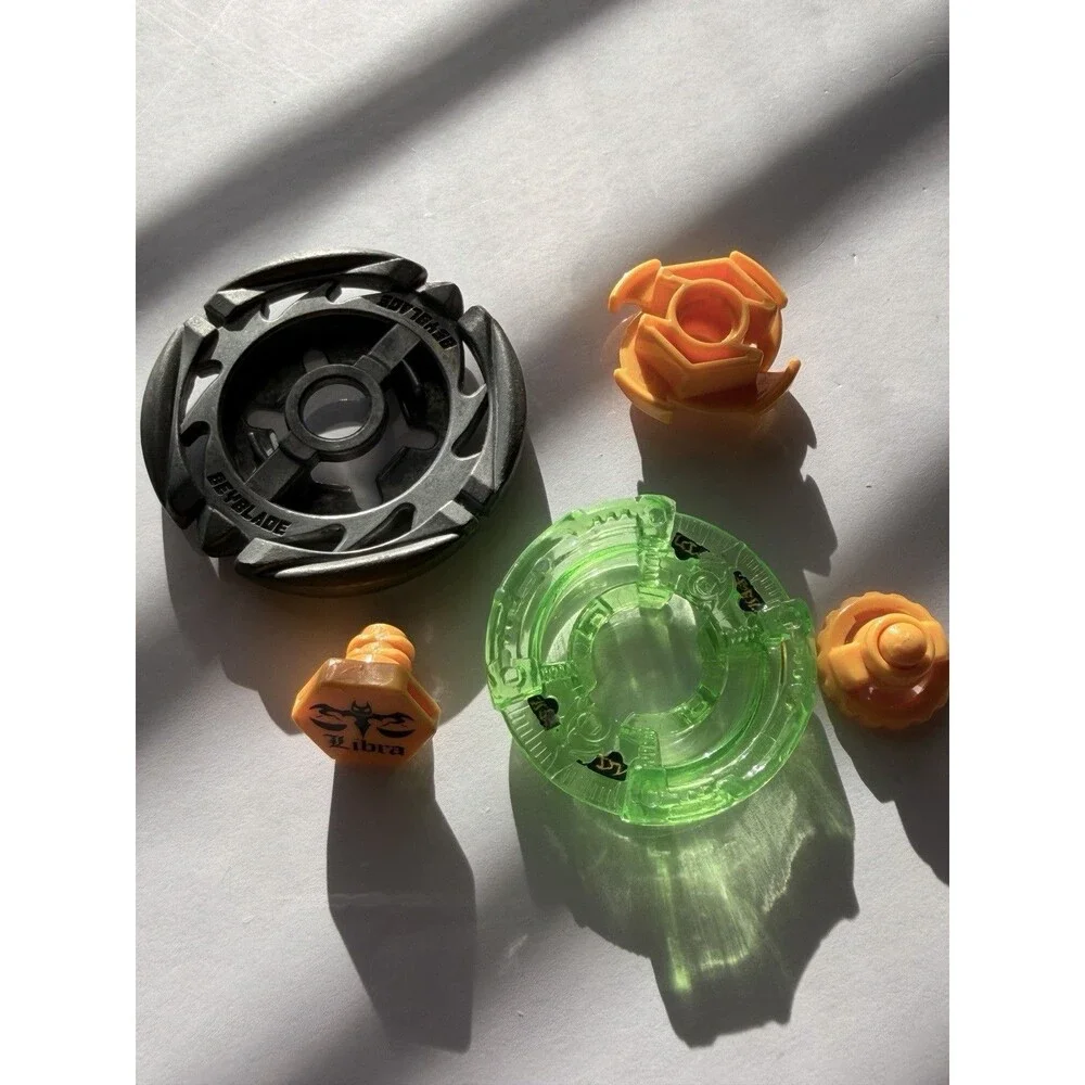 Flame Libra T125ES  Beyblade HASBRO